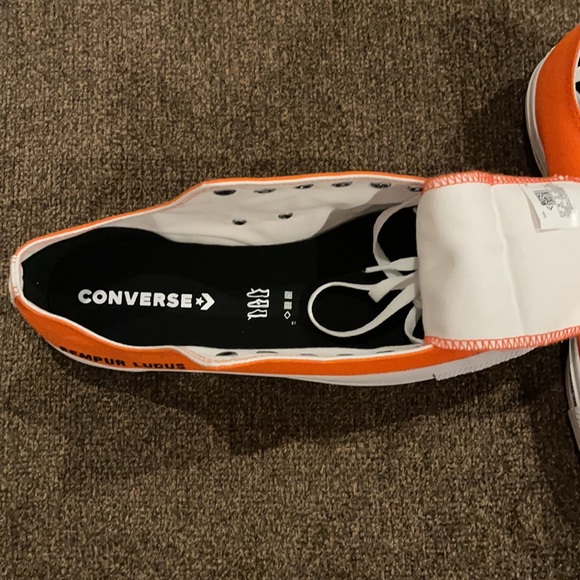 Converse Mens Sneakers Beautiful Orange & White size 13. NWOT - Picture 5 of 13